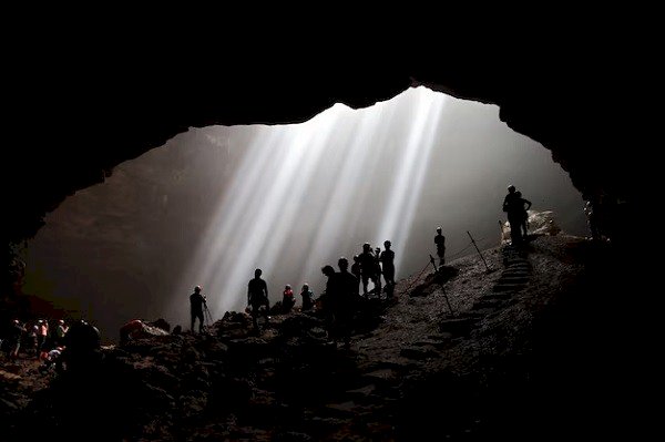 Jomblang Cave Tour Packages Will Make Your Vacation Easier